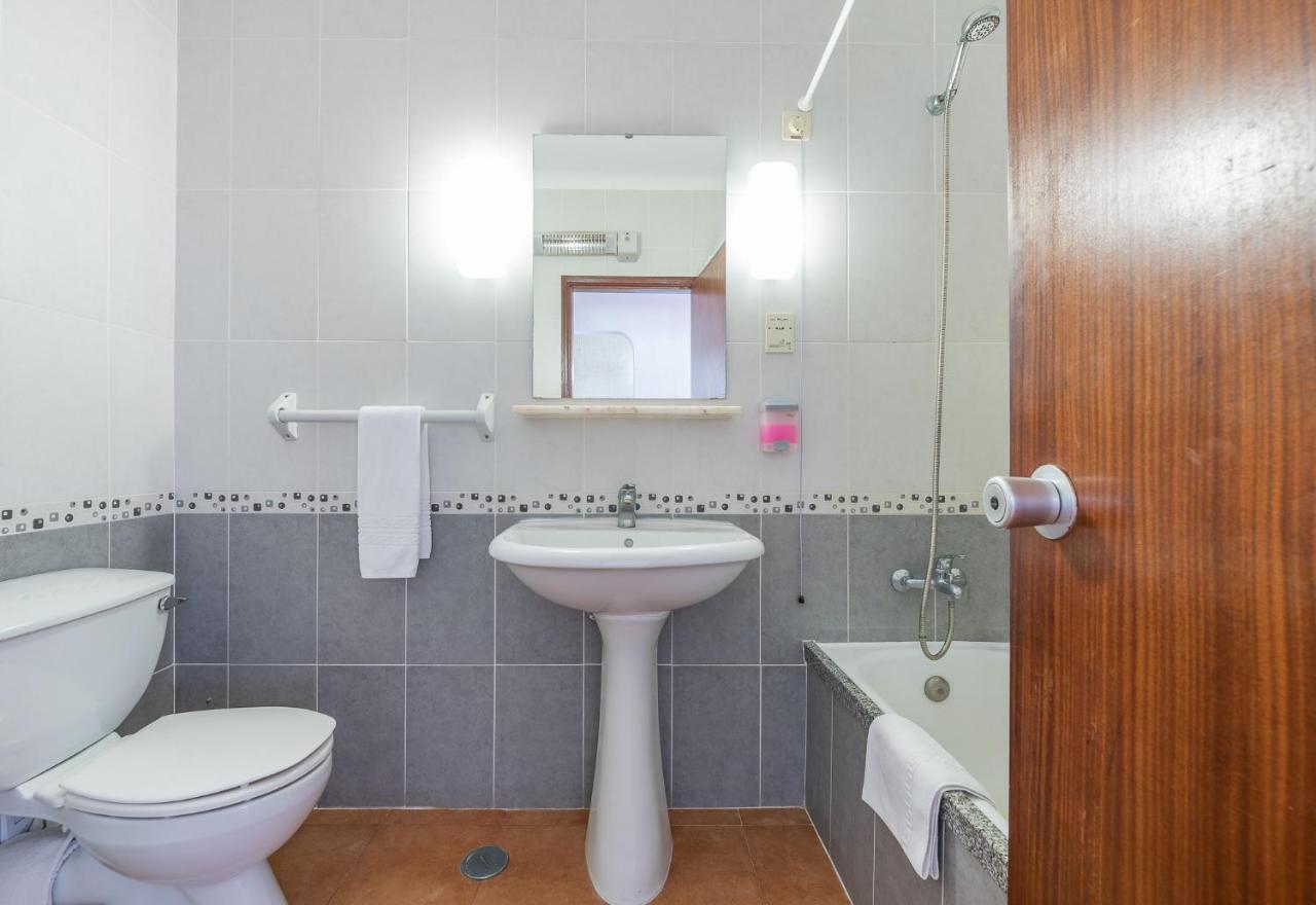 Aparthotel Navigator Σάγκρες Εξωτερικό φωτογραφία